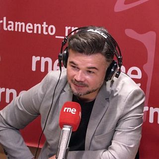 "Toda esta tormenta de noticias va a justificar que Feijóo presente una moción de censura"